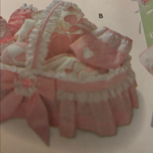 Simplicity Crafts Baby Accessories Pattern - Blue and Pink - Picture 3 of 5